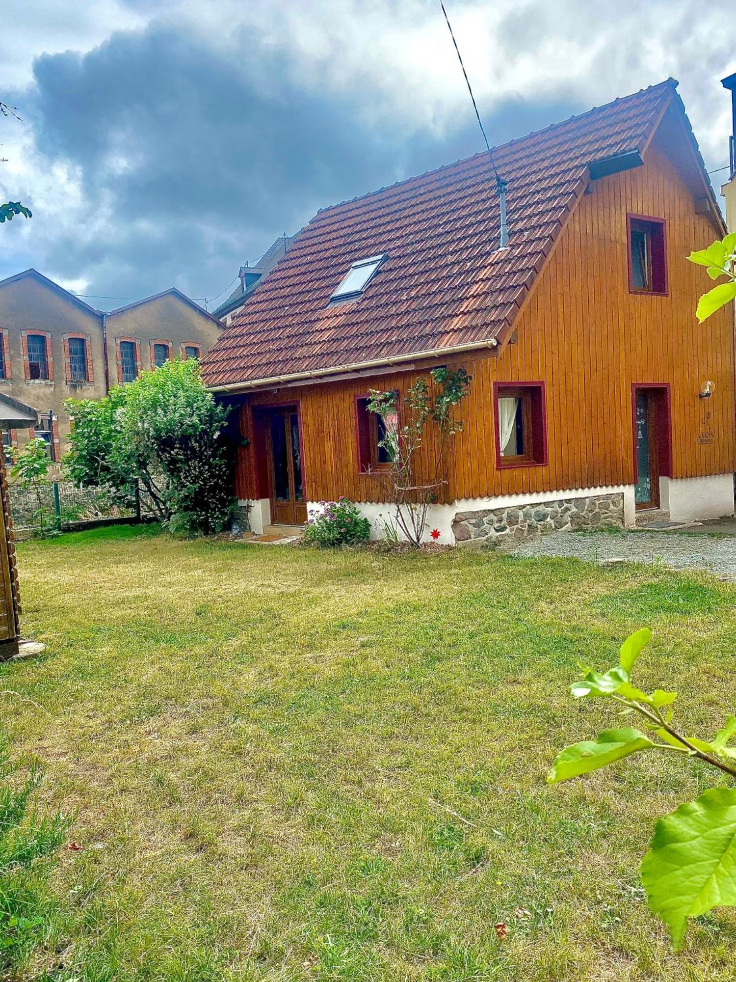 Villa Meuble De La Doller - Chalet Au Bord De L'Eau à Masevaux-Niederbruck Extérieur photo